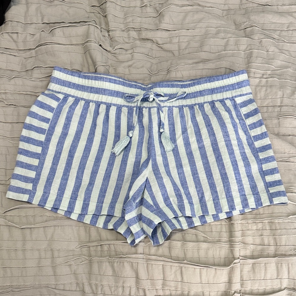 Vineyard Vines Blue Striped Shorts Small